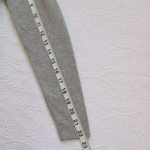 Set Gray Puff Sleeve Sweater & Ann Taylor LOFT Black Silk Cardigan Womens - Picture 10 of 16